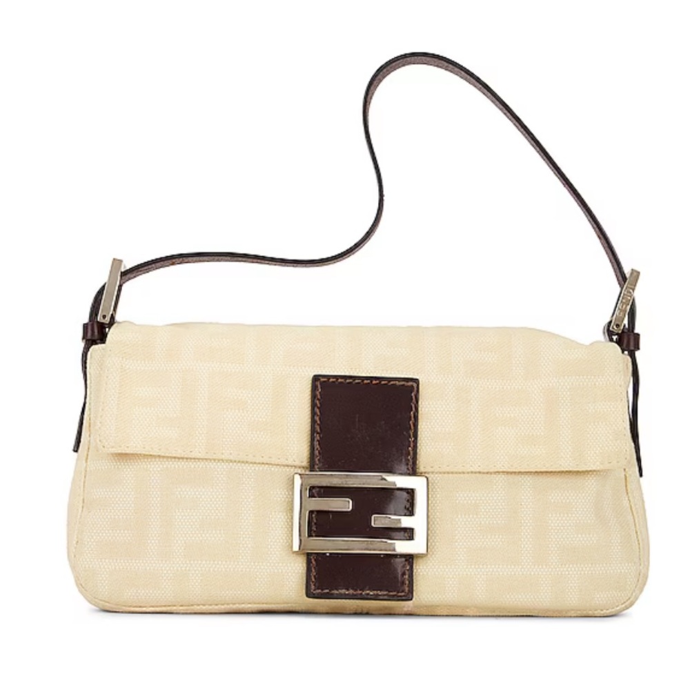 Rare Vintage Fendi Baguette Shoulder Bag in Cream